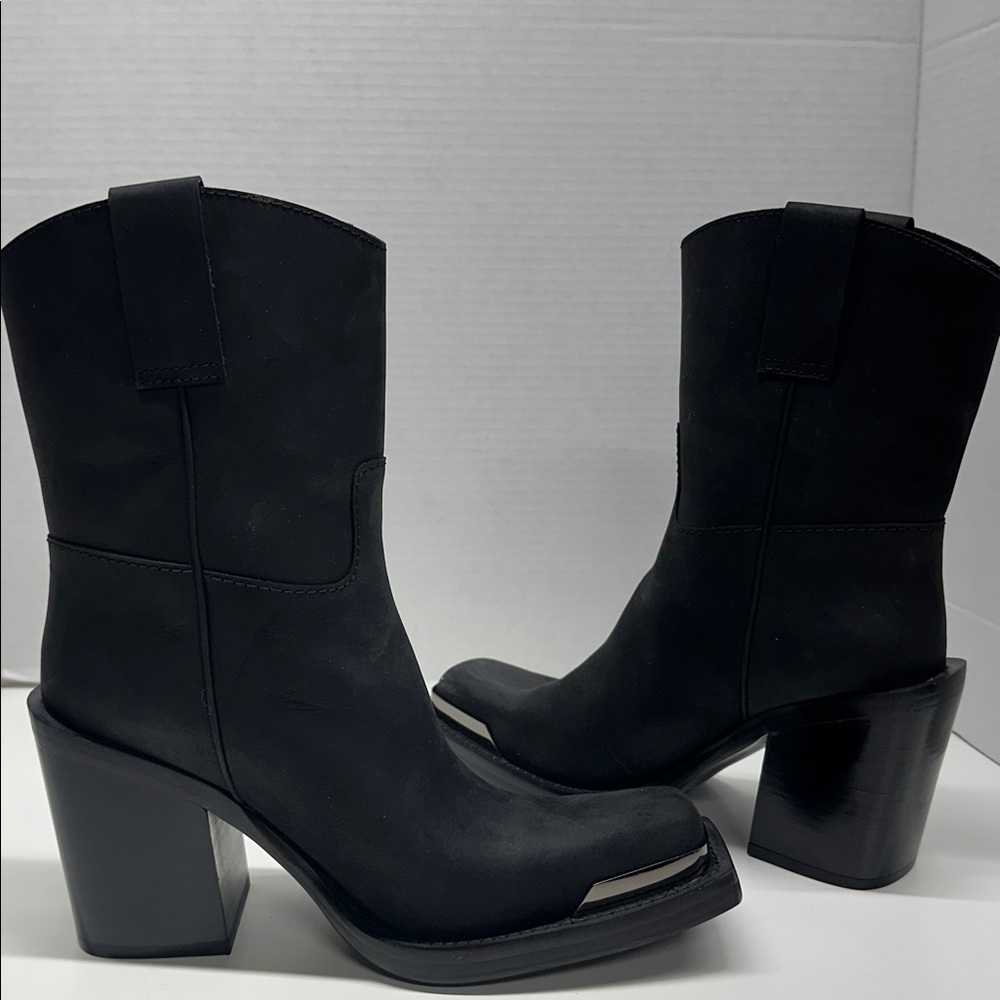 Jeffrey Campbell Black Ankle Boots - Picture 5 of 7